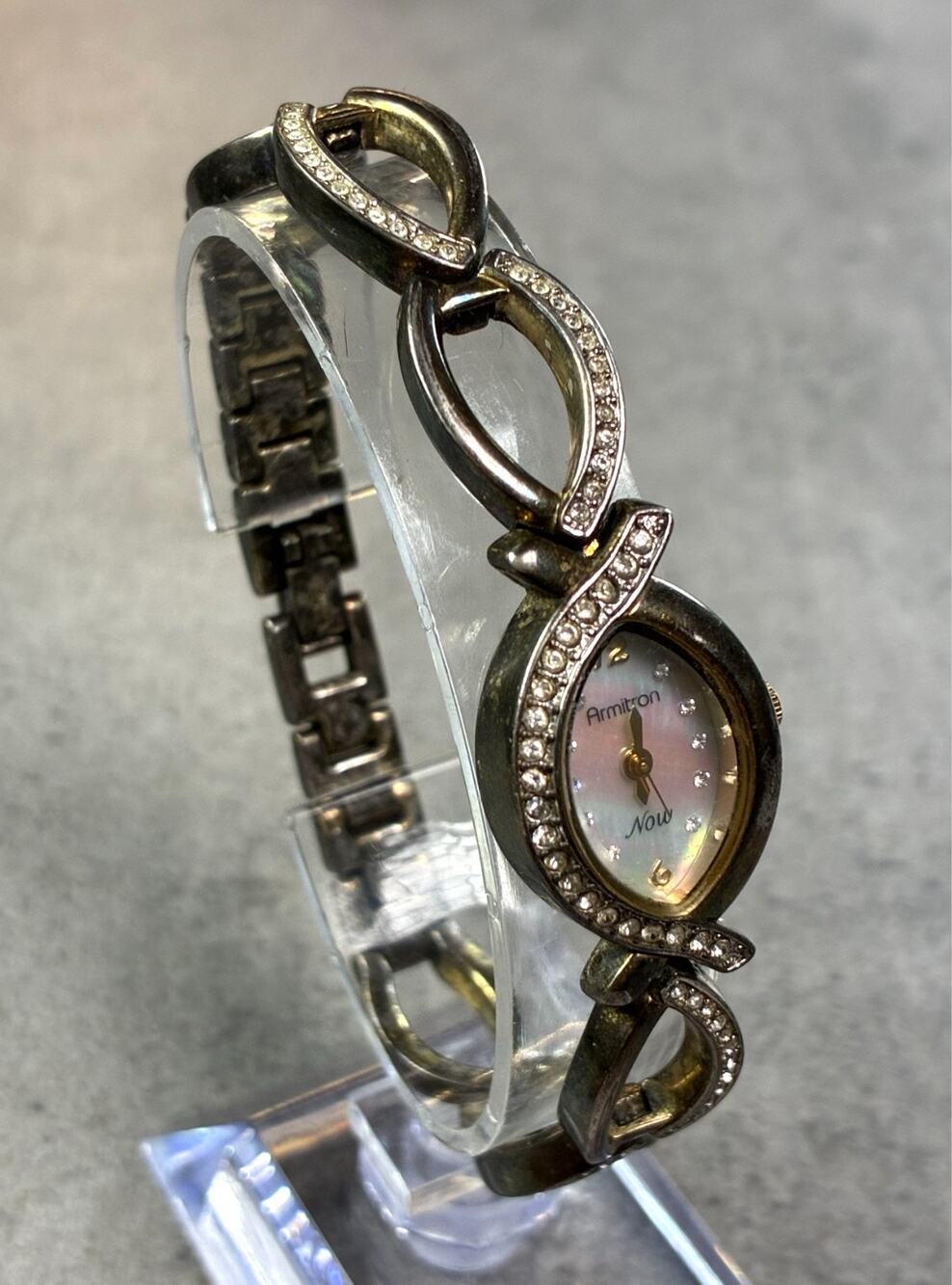 Armitron Now Vintage Women’s Quartz Watch MOP Patina Crystal Bracelet Working